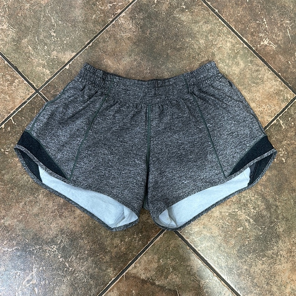 LULULEMON 6 tall shorts